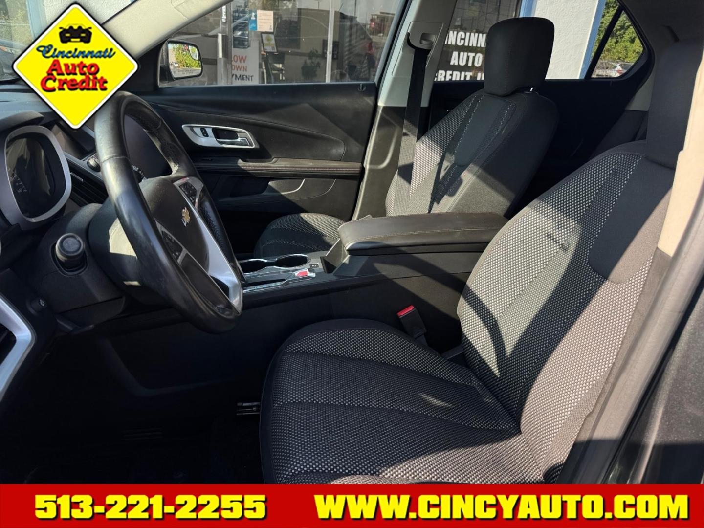 2013 Ashen Gray Metallic Glj Chevrolet Equinox LT (2GNFLEE30D6) with an 3.6L 3.6L V6 301hp 272ft. lbs. Direct Injection engine, 6-Speed Shiftable Automatic transmission, located at 5489 Dixie Highway, Fairfield, OH, 45014, (513) 221-2255, 39.333084, -84.523834- Photo#5