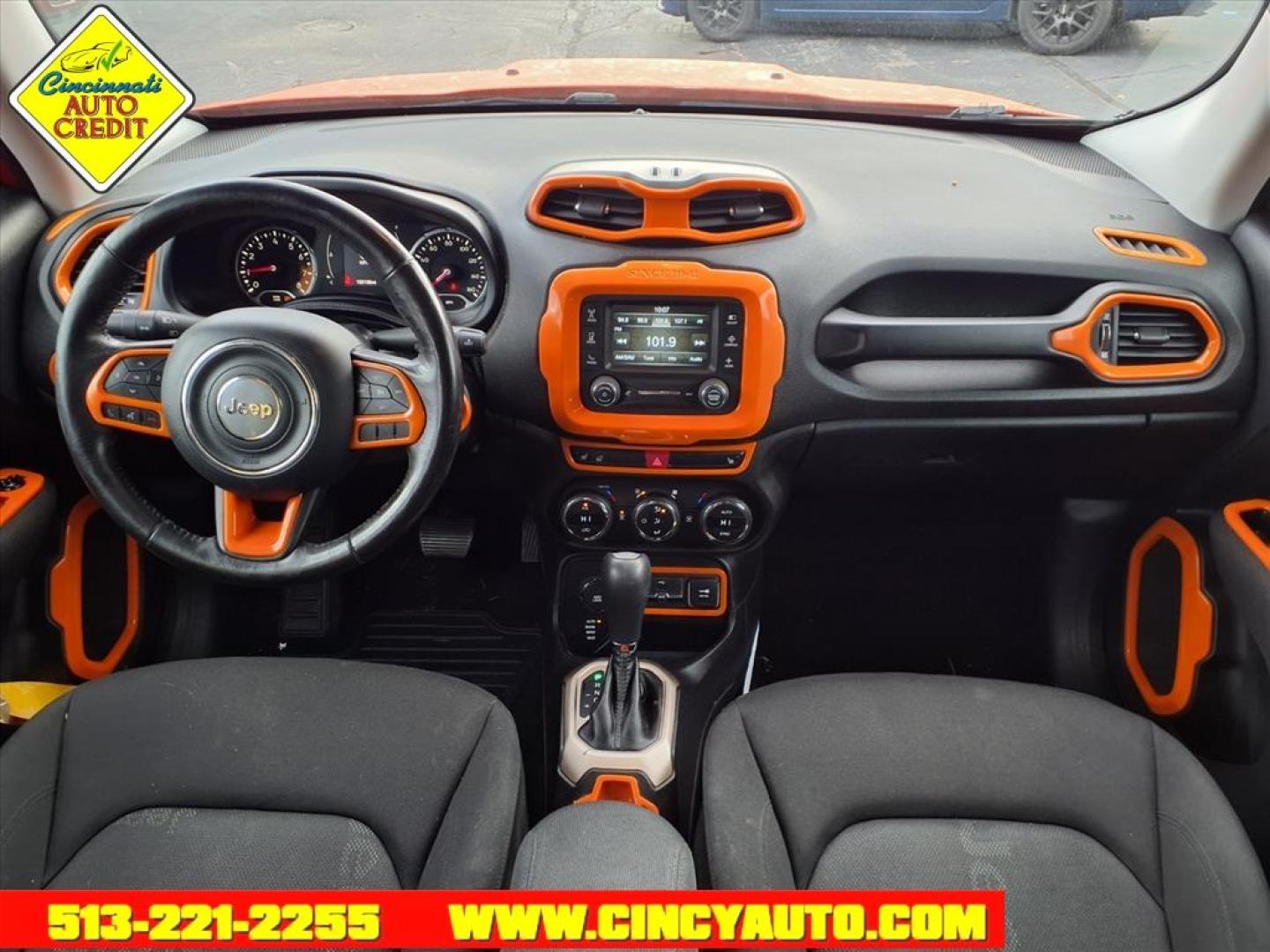 2015 Omaha Orange Jeep Renegade Latitude (ZACCJBBTXFP) with an 2.4L 2.4L I4 180hp 175ft. lbs. Fuel Injected engine, 9-Speed Shiftable Automatic transmission, located at 2813 Gilbert Avenue, Cincinnati, OH, 45206, (513) 221-2255, 39.130219, -84.489189 - Photo#3