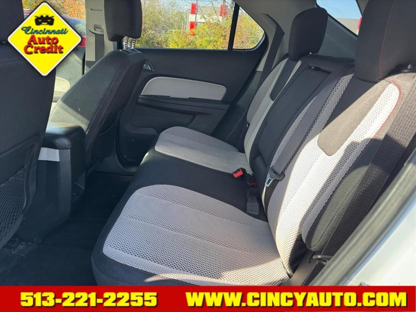 2016 Iridescent Pearl Tricoat Chevrolet Equinox LT (2GNALCEK9G1) with an 2.4L Ecotec 2.4L I4 182hp 172ft. lbs. Direct Injection engine, 6-Speed Shiftable Automatic transmission, located at 5489 Dixie Highway, Fairfield, OH, 45014, (513) 221-2255, 39.333084, -84.523834 - Photo#4