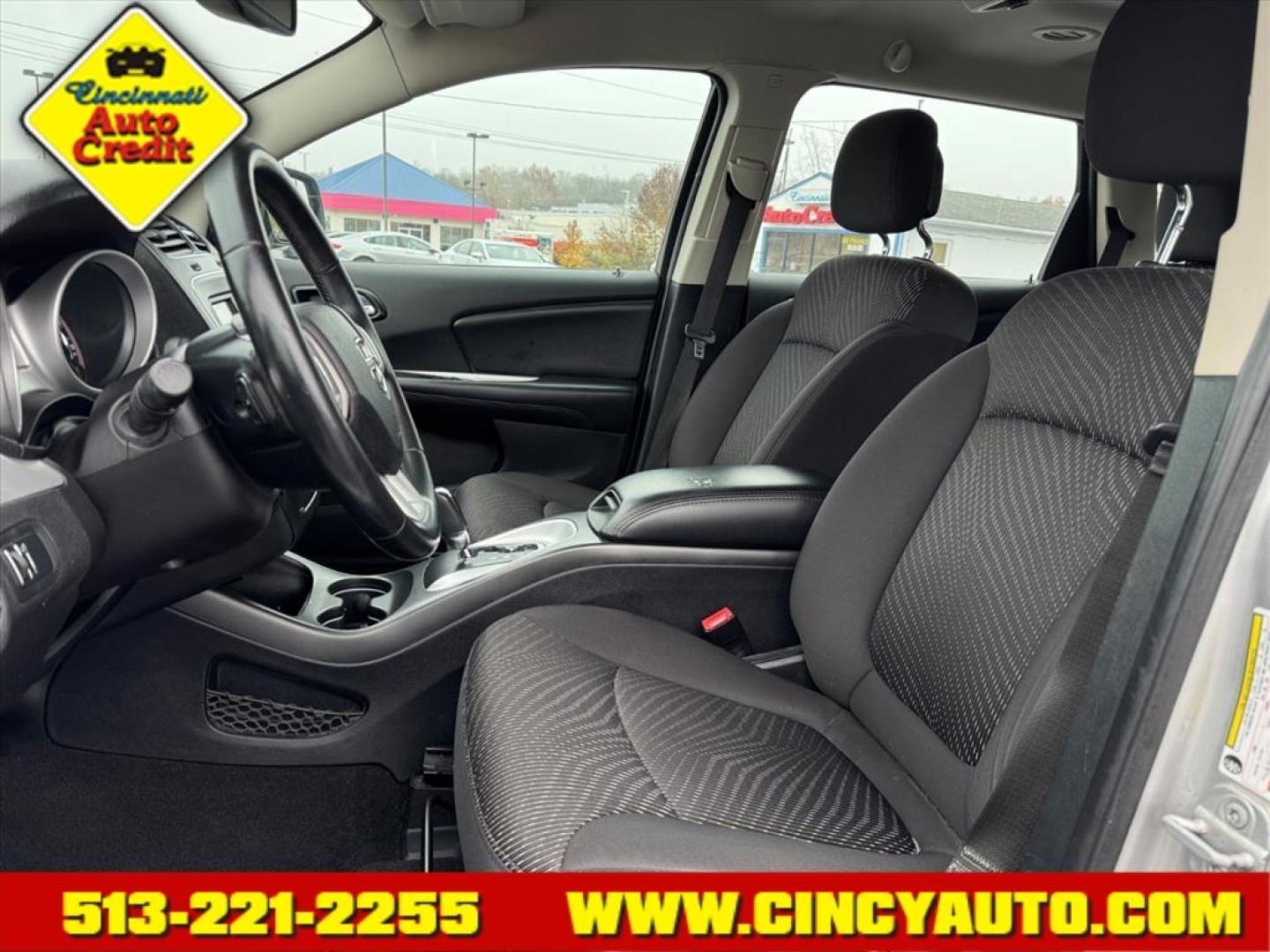 2013 Bright Silver Metallic Clear Coat Ps2 Dodge Journey SE (3C4PDCAB4DT) with an 2.4L 2.4L I4 173hp 166ft. lbs. Sequential Multiport Fuel Injection engine, 4-Speed Shiftable Automatic transmission, located at 5489 Dixie Highway, Fairfield, OH, 45014, (513) 221-2255, 39.333084, -84.523834 - Photo#5