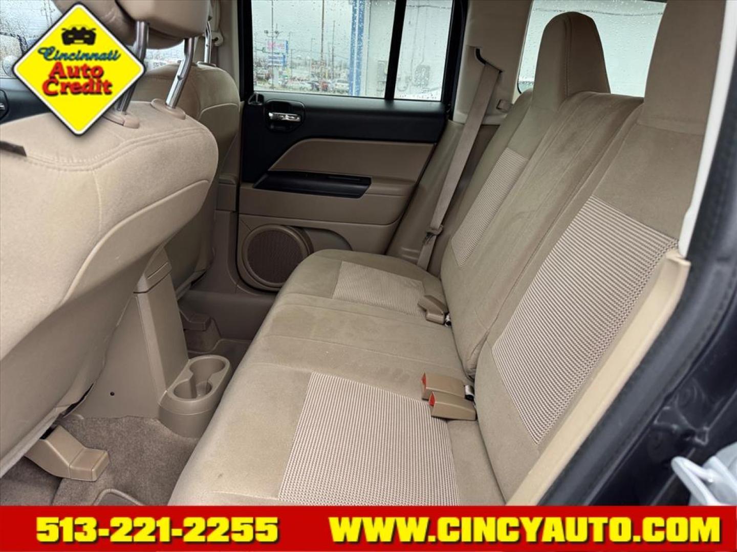 2016 True Blue Pearl Coat Pbu Jeep Patriot Sport (1C4NJPBA2GD) with an 2.0L 2.0L I4 158hp 141ft. lbs. Sequential Multiport Fuel Injection engine, 6-Speed Shiftable Automatic transmission, located at 5489 Dixie Highway, Fairfield, OH, 45014, (513) 221-2255, 39.333084, -84.523834 - Photo#4