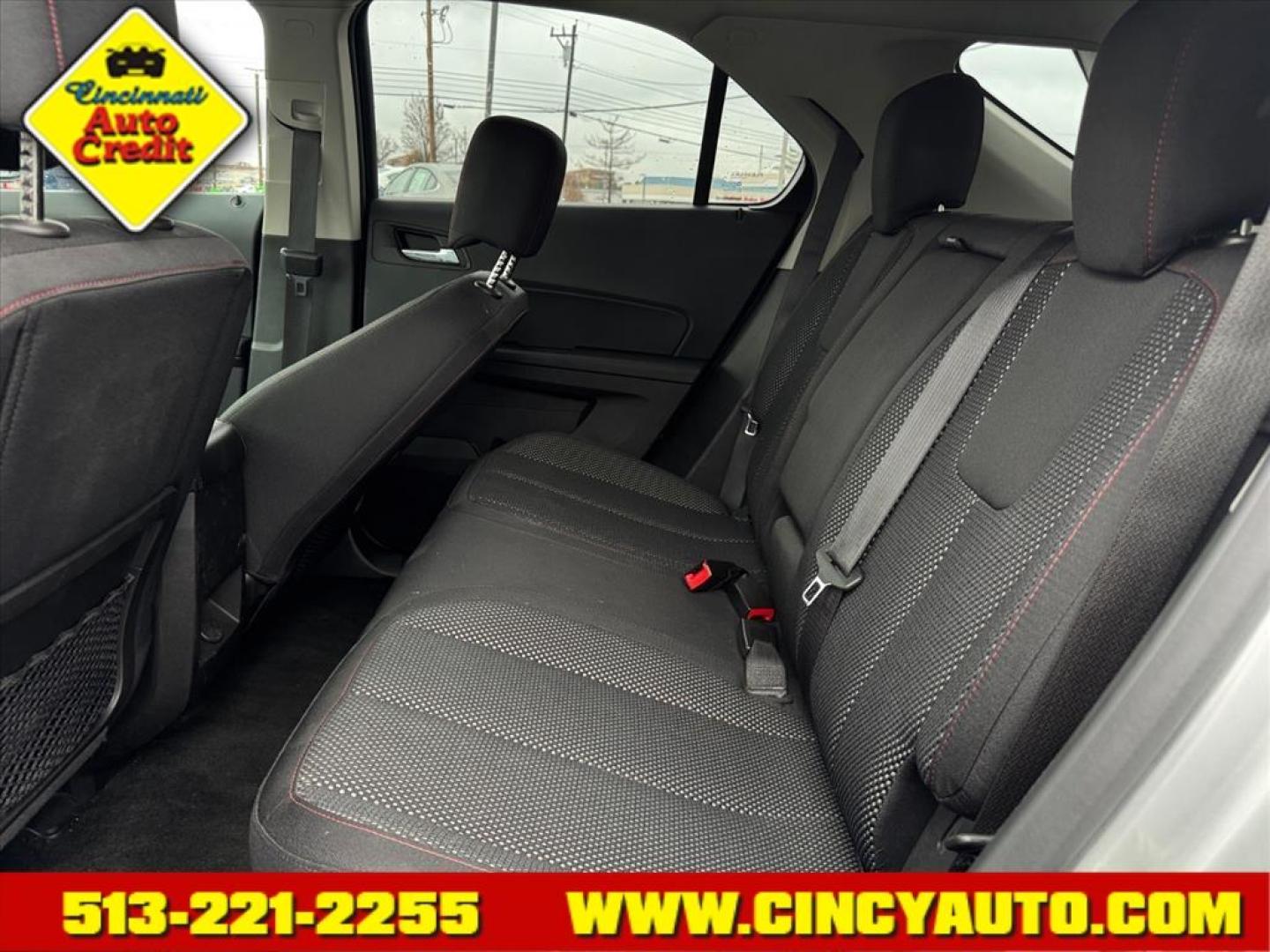 2014 Silver Ice Metallic Gan Chevrolet Equinox LT (1GNFLGEK1EZ) with an 2.4L 2.4L I4 182hp 172ft. lbs. Direct Injection engine, 6-Speed Shiftable Automatic transmission, located at 5489 Dixie Highway, Fairfield, OH, 45014, (513) 221-2255, 39.333084, -84.523834 - Photo#4