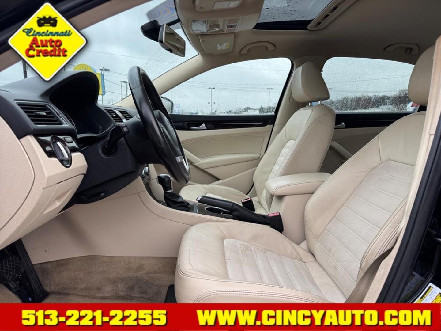 2014 Black A1a1 Volkswagen Passat 1.8T SEL Premium PZEV (1VWCT7A31EC) with an 1.8L 1.8L Turbo I4 170hp 184ft. lbs. PZEV Fuel Injected engine, 6-speed Automatic with Tiptronic transmission, located at 5489 Dixie Highway, Fairfield, OH, 45014, (513) 221-2255, 39.333084, -84.523834 - Photo#5