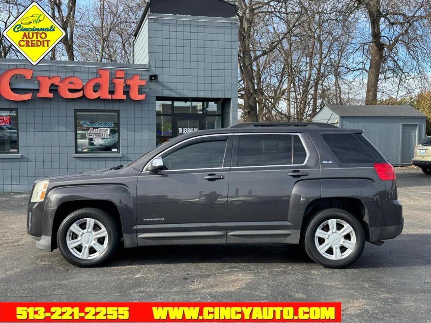 2014 Atlantis Blue Metallic Gwy GMC Terrain SLE-2 (2GKFLWEK7E6) with an 2.4L Ecotec 2.4L I4 182hp 172ft. lbs. Direct Injection engine, 6-Speed Shiftable Automatic transmission, located at 2813 Gilbert Avenue, Cincinnati, OH, 45206, (513) 221-2255, 39.130219, -84.489189 - Photo#1