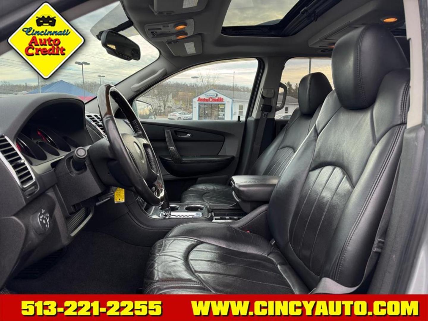 2012 Quicksilver Metallic 17u GMC Acadia Denali (1GKKVTED7CJ) with an 3.6L 3.6L V6 288hp 270ft. lbs. Fuel Injected engine, 6-Speed Shiftable Automatic transmission, located at 5489 Dixie Highway, Fairfield, OH, 45014, (513) 221-2255, 39.333084, -84.523834 - Photo#5