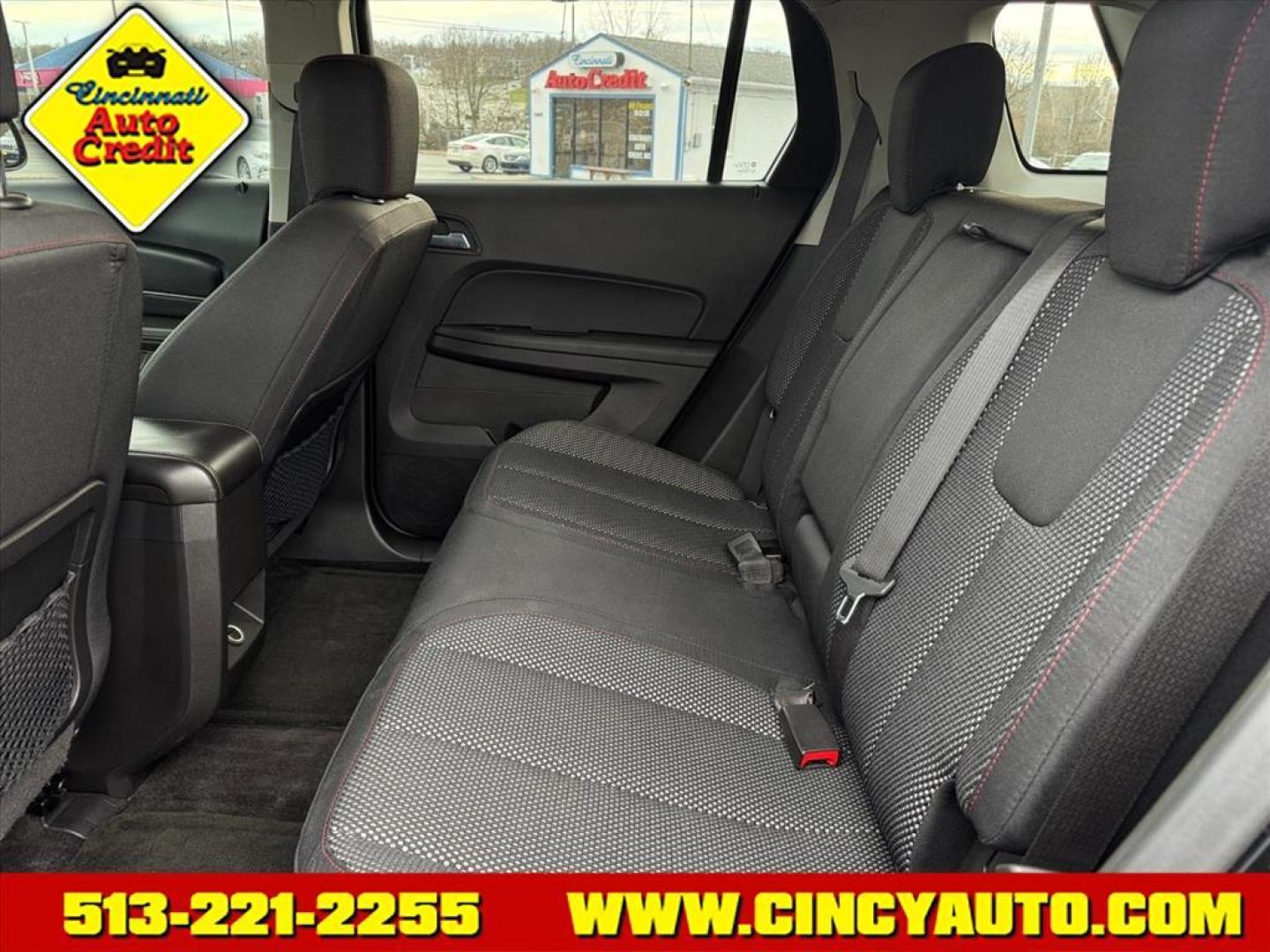 2015 Carbon Black Metallic Gar GMC Terrain SLE-2 (2GKFLWEK2F6) with an 2.4L Ecotec 2.4L I4 182hp 172ft. lbs. Direct Injection engine, 6-Speed Shiftable Automatic transmission, located at 5489 Dixie Highway, Fairfield, OH, 45014, (513) 221-2255, 39.333084, -84.523834 - Photo#4