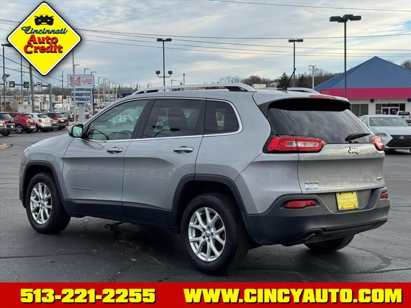 2014 Billet Silver Metallic Clear Coat Psc Jeep Cherokee Latitude (1C4PJMCB3EW) with an 2.4L 2.4L I4 180hp 171ft. lbs. Sequential Multiport Fuel Injection engine, 9-Speed Shiftable Automatic transmission, located at 5489 Dixie Highway, Fairfield, OH, 45014, (513) 221-2255, 39.333084, -84.523834 - Photo#2