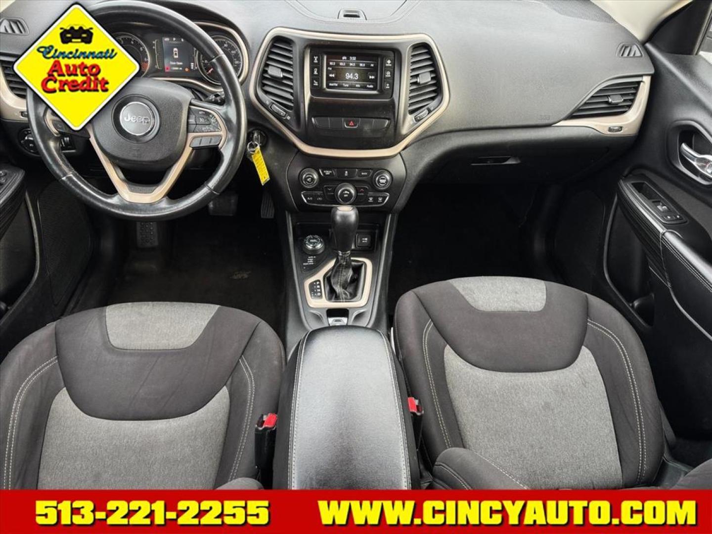 2014 Billet Silver Metallic Clear Coat Psc Jeep Cherokee Latitude (1C4PJMCB3EW) with an 2.4L 2.4L I4 180hp 171ft. lbs. Sequential Multiport Fuel Injection engine, 9-Speed Shiftable Automatic transmission, located at 5489 Dixie Highway, Fairfield, OH, 45014, (513) 221-2255, 39.333084, -84.523834 - Photo#3