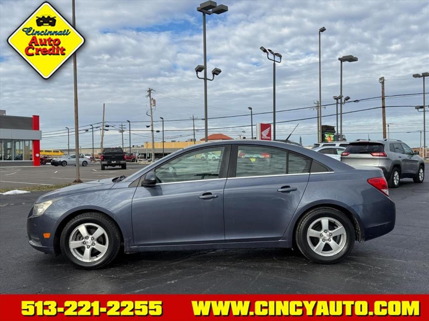 2013 Atlantis Blue Metallic Gwy Chevrolet Cruze 1LT Auto (1G1PC5SB3D7) with an 1.4L Ecotec 1.4L Turbo I4 138hp 148ft. lbs. Sequential Multiport Fuel Injection engine, 6-Speed Shiftable Automatic transmission, located at 5489 Dixie Highway, Fairfield, OH, 45014, (513) 221-2255, 39.333084, -84.523834 - Photo#1