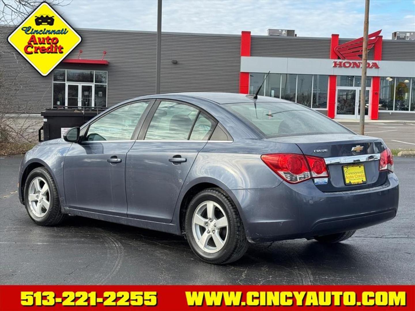 2013 Atlantis Blue Metallic Gwy Chevrolet Cruze 1LT Auto (1G1PC5SB3D7) with an 1.4L Ecotec 1.4L Turbo I4 138hp 148ft. lbs. Sequential Multiport Fuel Injection engine, 6-Speed Shiftable Automatic transmission, located at 5489 Dixie Highway, Fairfield, OH, 45014, (513) 221-2255, 39.333084, -84.523834 - Photo#2