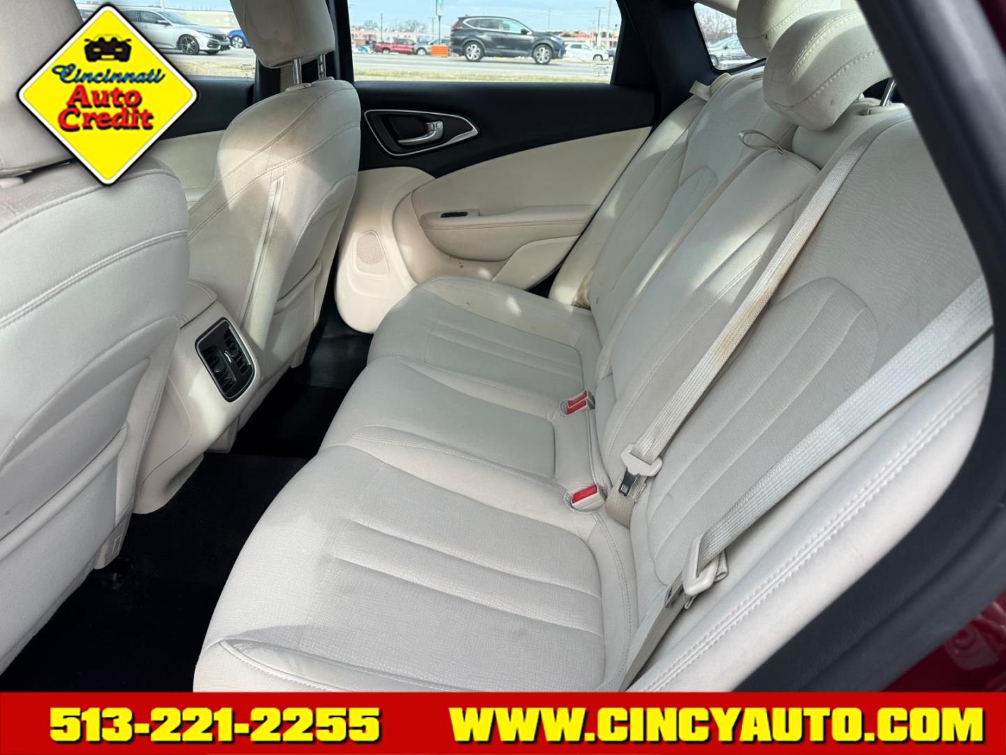 2015 Velvet Red Pearl Coat Prv Chrysler 200 Limited (1C3CCCAB4FN) with an 2.4L 2.4L I4 184hp 173ft. lbs. Sequential Multiport Fuel Injection engine, 9-Speed Shiftable Automatic transmission, located at 5489 Dixie Highway, Fairfield, OH, 45014, (513) 221-2255, 39.333084, -84.523834 - Photo#4