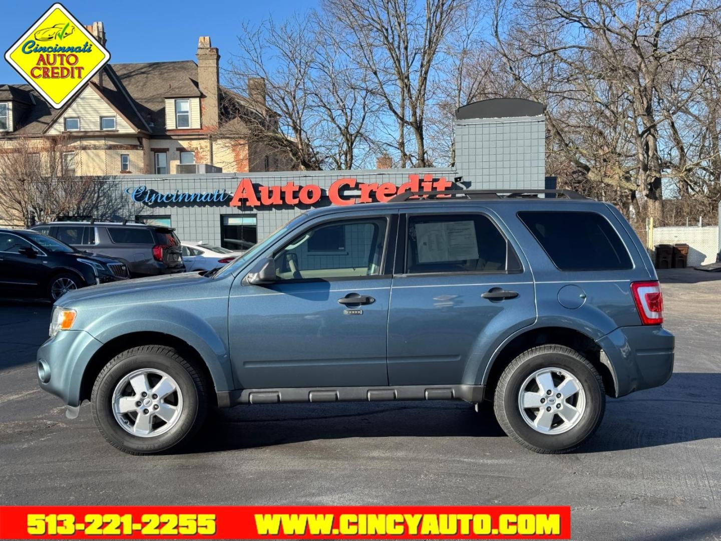 2012 Steel Blue Metallic Ford Escape XLT (1FMCU0DG7CK) with an 3.0L 3.0L Flex Fuel V6 240hp 223ft. lbs. Sequential Multiport Fuel Injection engine, 6-Speed Automatic transmission, located at 2813 Gilbert Avenue, Cincinnati, OH, 45206, (513) 221-2255, 39.130219, -84.489189 - Photo#1