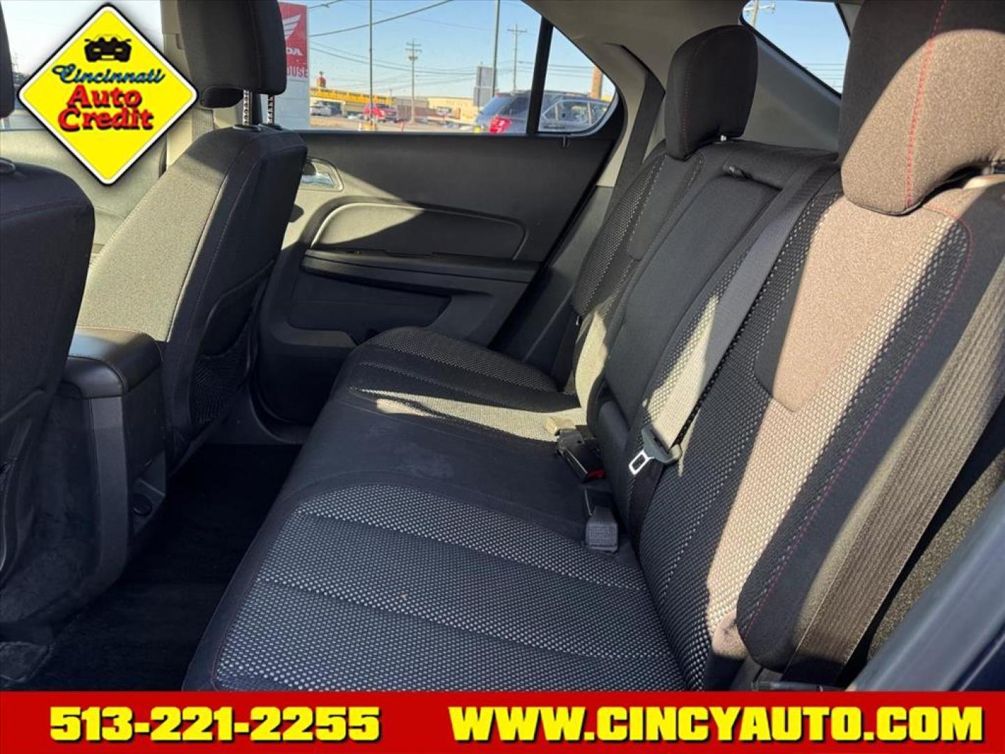 2015 Blue Velvet Metallic Chevrolet Equinox LT (2GNFLFEK9F6) with an 2.4L 2.4L I4 182hp 172ft. lbs. Direct Injection engine, 6-Speed Shiftable Automatic transmission, located at 5489 Dixie Highway, Fairfield, OH, 45014, (513) 221-2255, 39.333084, -84.523834 - Photo#4