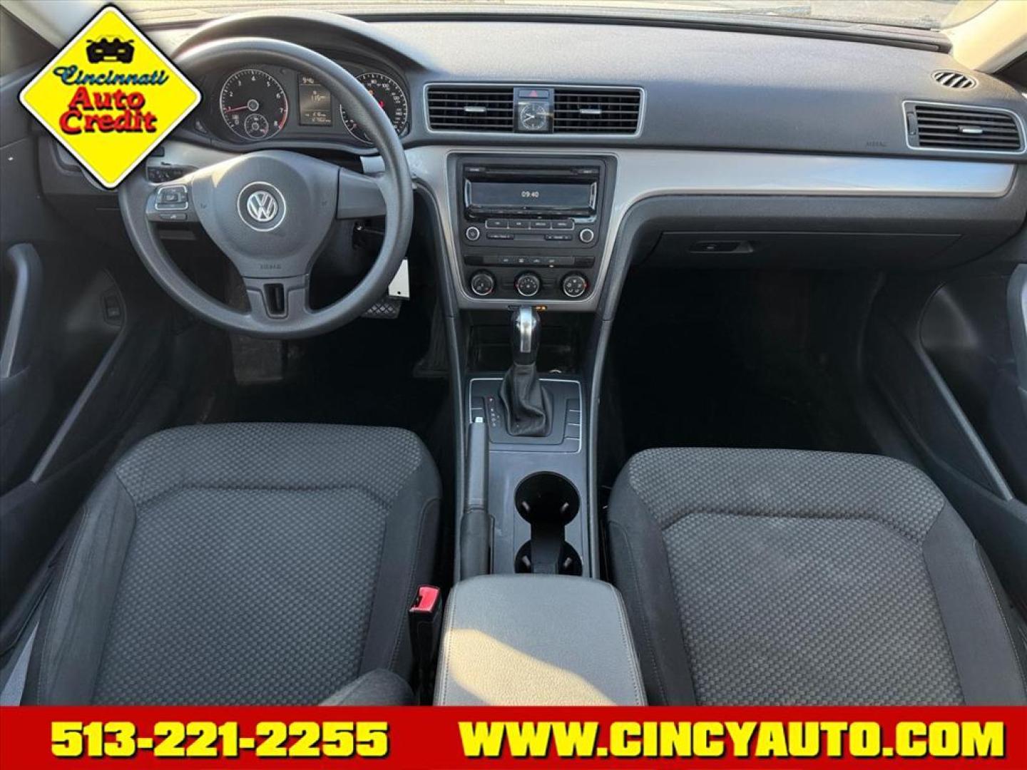 2014 Reflex Silver Metallic Volkswagen Passat 1.8T S (1VWAS7A33EC) with an 1.8L 1.8L Turbo I4 170hp 184ft. lbs. Direct Injection engine, 6-speed Automatic with Tiptronic transmission, located at 5489 Dixie Highway, Fairfield, OH, 45014, (513) 221-2255, 39.333084, -84.523834 - Photo#3