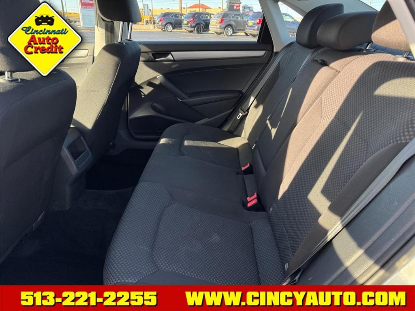 2014 Reflex Silver Metallic Volkswagen Passat 1.8T S (1VWAS7A33EC) with an 1.8L 1.8L Turbo I4 170hp 184ft. lbs. Direct Injection engine, 6-speed Automatic with Tiptronic transmission, located at 5489 Dixie Highway, Fairfield, OH, 45014, (513) 221-2255, 39.333084, -84.523834 - Photo#4