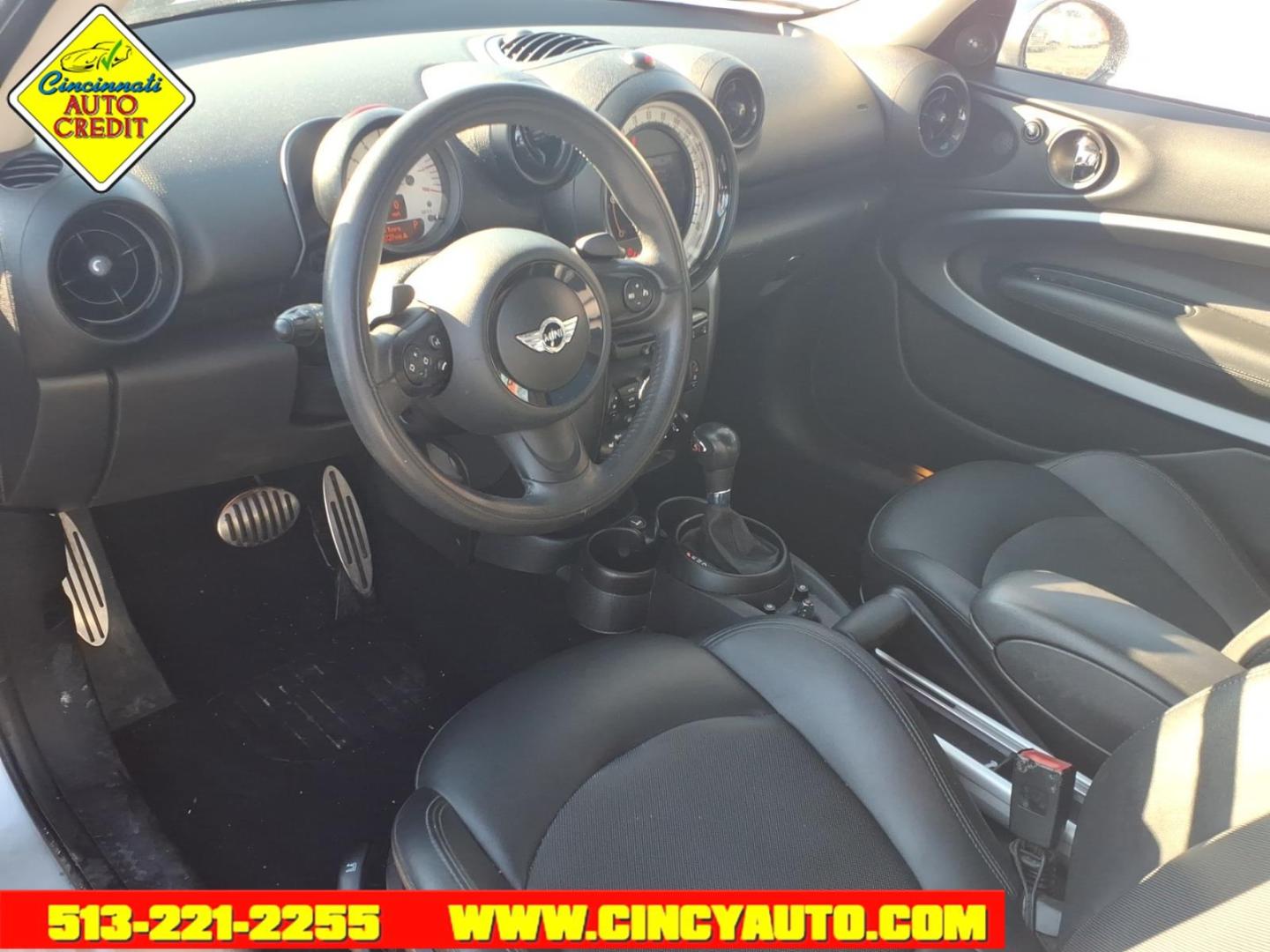2014 Crystal Silver Metallic MINI Paceman Cooper S ALL4 (WMWSS7C59EW) with an 1.6L 1.6L Turbo I4 181hp 177ft. lbs. Direct Injection engine, 6-Speed Shiftable Automatic transmission, located at 2813 Gilbert Avenue, Cincinnati, OH, 45206, (513) 221-2255, 39.130219, -84.489189 - Photo#3