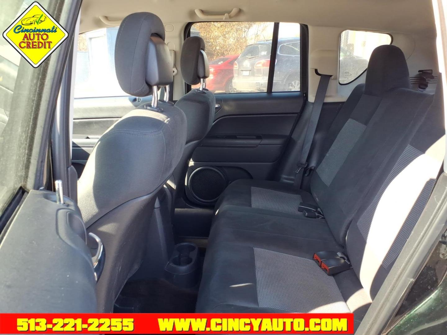 2013 Black Clear Coat Jeep Compass Latitude (1C4NJDEB1DD) with an 2.4L 2.4L I4 172hp 165ft. lbs. Sequential Multiport Fuel Injection engine, CVT transmission, located at 2813 Gilbert Avenue, Cincinnati, OH, 45206, (513) 221-2255, 39.130219, -84.489189 - Photo#4