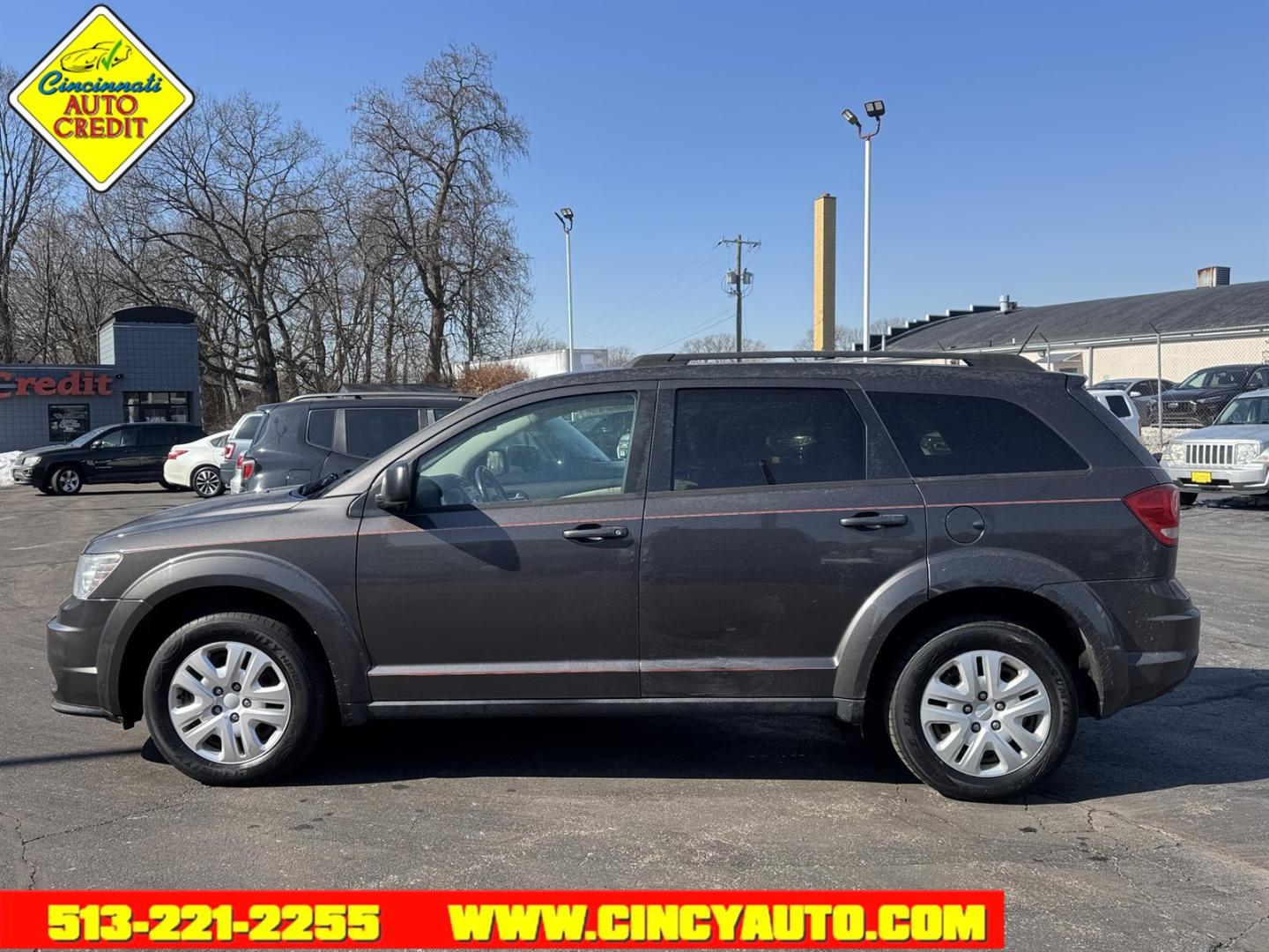 2016 Granite Crystal Metallic Clear Coat Dodge Journey SE (3C4PDDAG6GT) with an 3.6L Pentastar 3.6L V6 283hp 260ft. lbs. Sequential Multiport Fuel Injection engine, 6-Speed Shiftable Automatic transmission, located at 2813 Gilbert Avenue, Cincinnati, OH, 45206, (513) 221-2255, 39.130219, -84.489189 - Photo#1