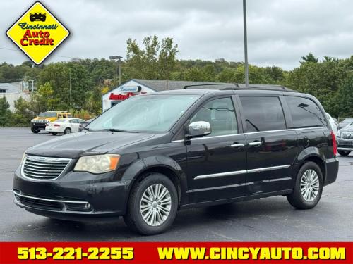 2013 Chrysler Town and Country Touring-L