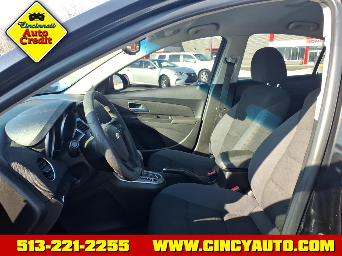 2016 Black Chevrolet Cruze Limited 1LT Auto (1G1PE5SB6G7) with an 1.4L Ecotec 1.4L Turbo I4 138hp 148ft. lbs. Sequential Multiport Fuel Injection engine, 6-Speed Shiftable Automatic w/Overdrive transmission, located at 5489 Dixie Highway, Fairfield, OH, 45014, (513) 221-2255, 39.333084, -84.523834 - Photo#5