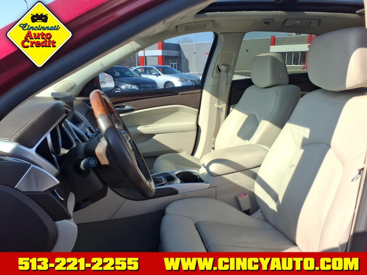 2010 Crystal Red Tintcoat Cadillac SRX Luxury Collection (3GYFNAEY8AS) with an 3.0L 3.0L V6 265hp 223ft. lbs. Fuel Injected engine, 6-Speed Shiftable Automatic transmission, located at 5489 Dixie Highway, Fairfield, OH, 45014, (513) 221-2255, 39.333084, -84.523834 - Photo#5