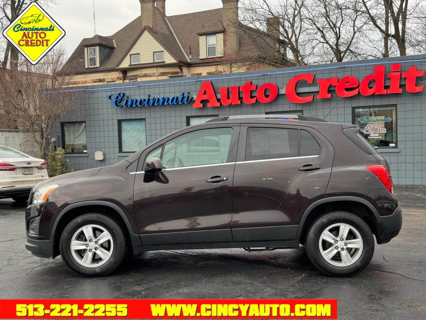 2016 Crimson Metallic Chevrolet Trax LT (KL7CJPSB9GB) with an 1.4L Ecotec 1.4L Turbo I4 138hp 148ft. lbs. Sequential Multiport Fuel Injection engine, 6-Speed Shiftable Automatic transmission, located at 2813 Gilbert Avenue, Cincinnati, OH, 45206, (513) 221-2255, 39.130219, -84.489189 - Photo#1