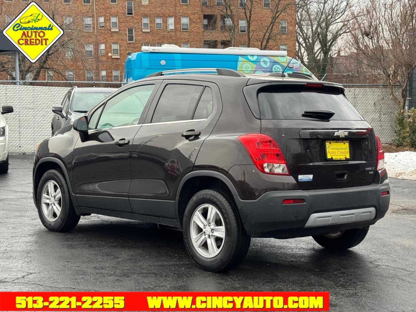 2016 Crimson Metallic Chevrolet Trax LT (KL7CJPSB9GB) with an 1.4L Ecotec 1.4L Turbo I4 138hp 148ft. lbs. Sequential Multiport Fuel Injection engine, 6-Speed Shiftable Automatic transmission, located at 2813 Gilbert Avenue, Cincinnati, OH, 45206, (513) 221-2255, 39.130219, -84.489189 - Photo#2