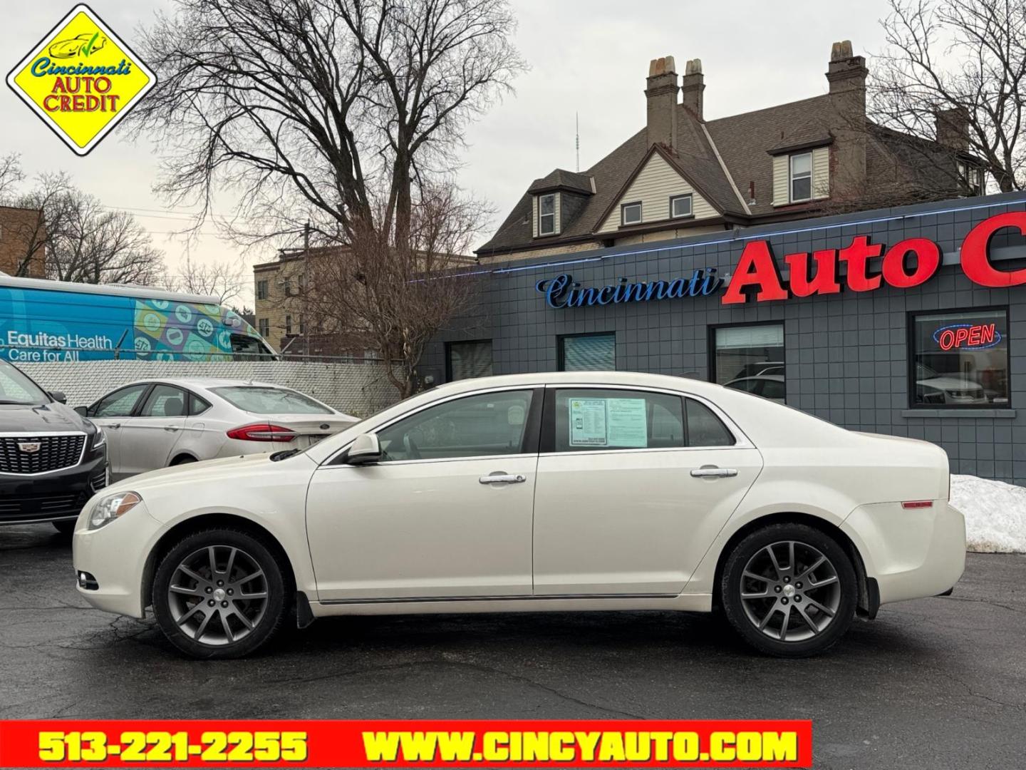 2012 Summit White Chevrolet Malibu LTZ (1G1ZE5E08CF) with an 2.4L Ecotec 2.4L I4 169hp 160ft. lbs. Sequential Multiport Fuel Injection engine, 6-Speed Shiftable Automatic transmission, located at 2813 Gilbert Avenue, Cincinnati, OH, 45206, (513) 221-2255, 39.130219, -84.489189 - Photo#1