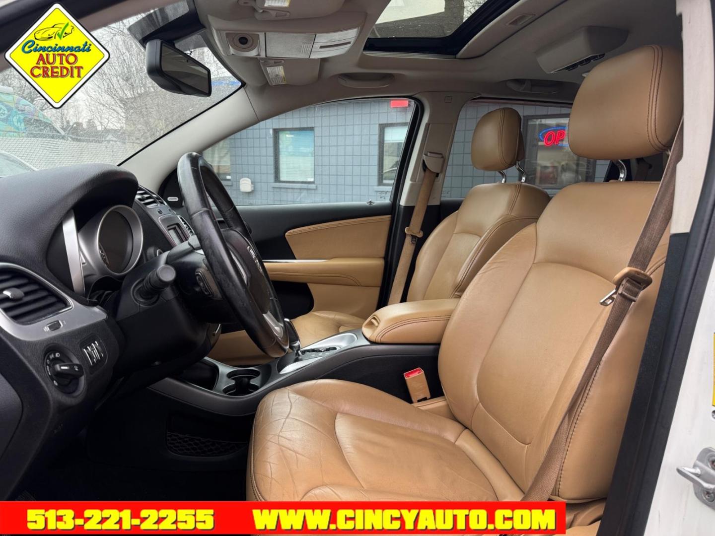 2012 Pearl White Tri-Coat Dodge Journey Crew (3C4PDDDG0CT) with an 3.6L Pentastar 3.6L V6 283hp 260ft. lbs. Sequential Multiport Fuel Injection engine, 6-Speed Shiftable Automatic transmission, located at 2813 Gilbert Avenue, Cincinnati, OH, 45206, (513) 221-2255, 39.130219, -84.489189 - Photo#5