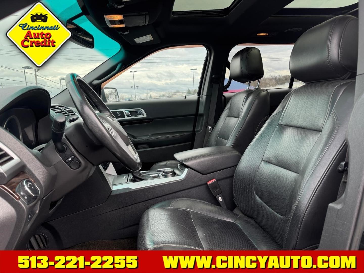 2013 Tuxedo Black Metallic Ford Explorer Limited (1FM5K8F80DG) with an 3.5L 3.5L V6 290hp 255ft. lbs. Sequential Multiport Fuel Injection engine, 6-Speed Shiftable Automatic transmission, located at 5489 Dixie Highway, Fairfield, OH, 45014, (513) 221-2255, 39.333084, -84.523834 - Photo#5