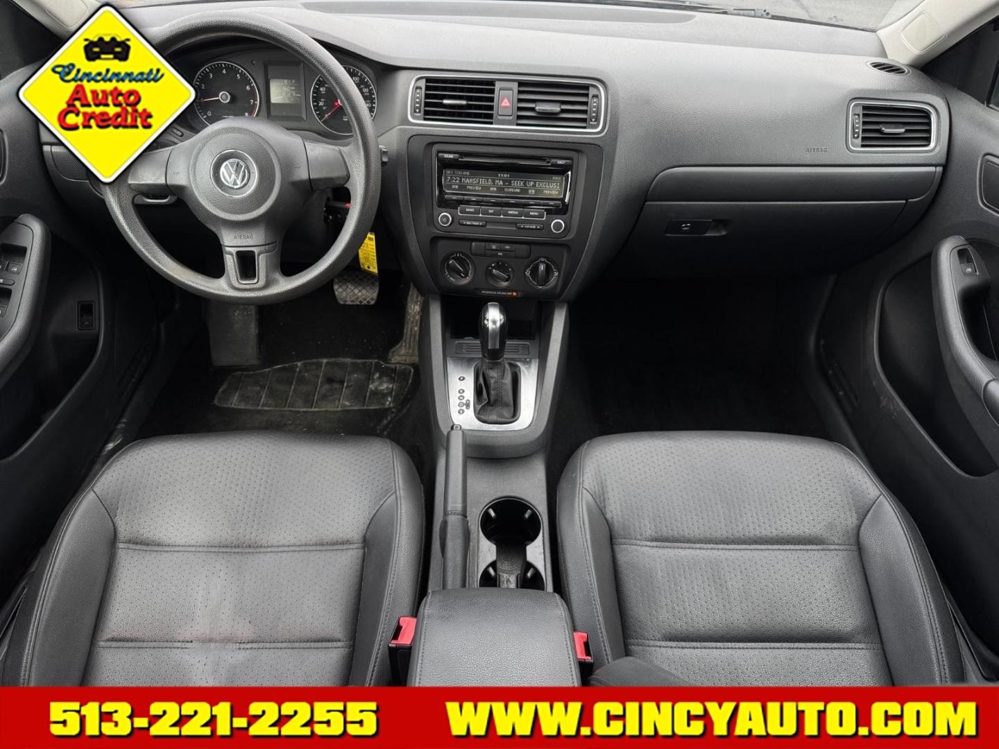 2014 Black Uni Volkswagen Jetta SE (3VWD07AJ5EM) with an 1.8L 1.8L Turbo I4 170hp 184ft. lbs. Direct Injection engine, 6-Speed Shiftable Automatic transmission, located at 5489 Dixie Highway, Fairfield, OH, 45014, (513) 221-2255, 39.333084, -84.523834 - Photo#3