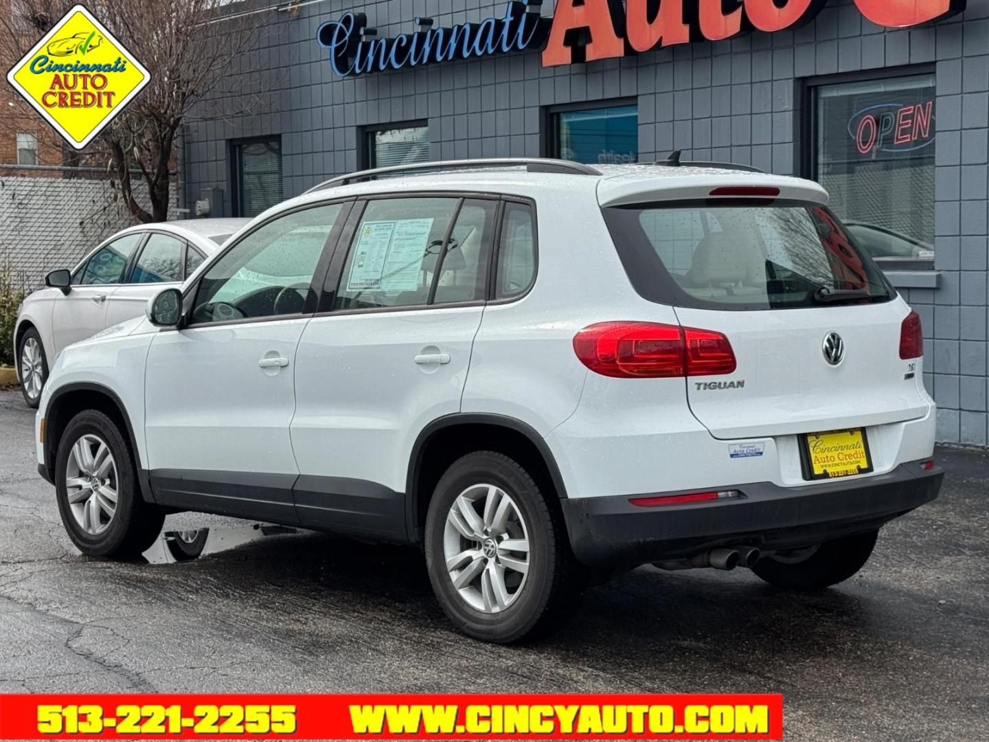 2017 Pure White Volkswagen Tiguan 2.0T S 4Motion (WVGBV7AX4HK) with an 2.0L 2.0L Turbo I4 200hp 207ft. lbs. Direct Injection engine, 6-speed Automatic with Tiptronic transmission, located at 2813 Gilbert Avenue, Cincinnati, OH, 45206, (513) 221-2255, 39.130219, -84.489189 - Photo#2
