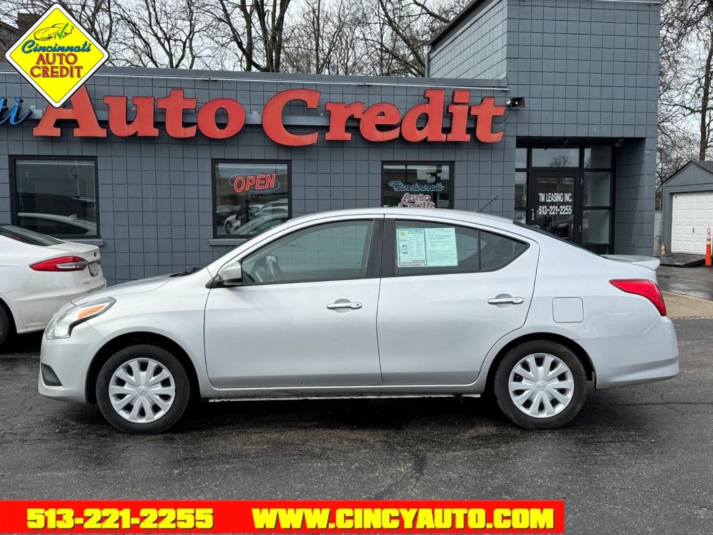 2017 Brilliant Silver Nissan Versa 1.6 SV (3N1CN7AP5HK) with an 1.6L 1.6L I4 109hp 107ft. lbs. Sequential Multiport Fuel Injection engine, CVT transmission, located at 2813 Gilbert Avenue, Cincinnati, OH, 45206, (513) 221-2255, 39.130219, -84.489189 - Photo#1