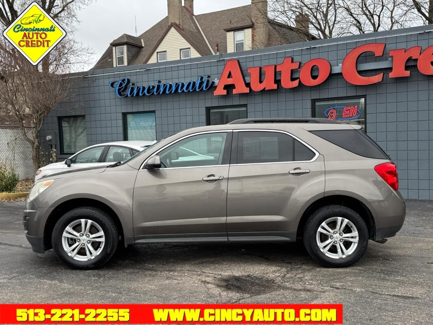 2012 Graystone Metallic Chevrolet Equinox LT (2GNALDEK2C6) with an 2.4L 2.4L I4 182hp 172ft. lbs. Sequential Electronic Fuel Injection engine, 6-Speed Shiftable Automatic transmission, located at 2813 Gilbert Avenue, Cincinnati, OH, 45206, (513) 221-2255, 39.130219, -84.489189 - Photo#1