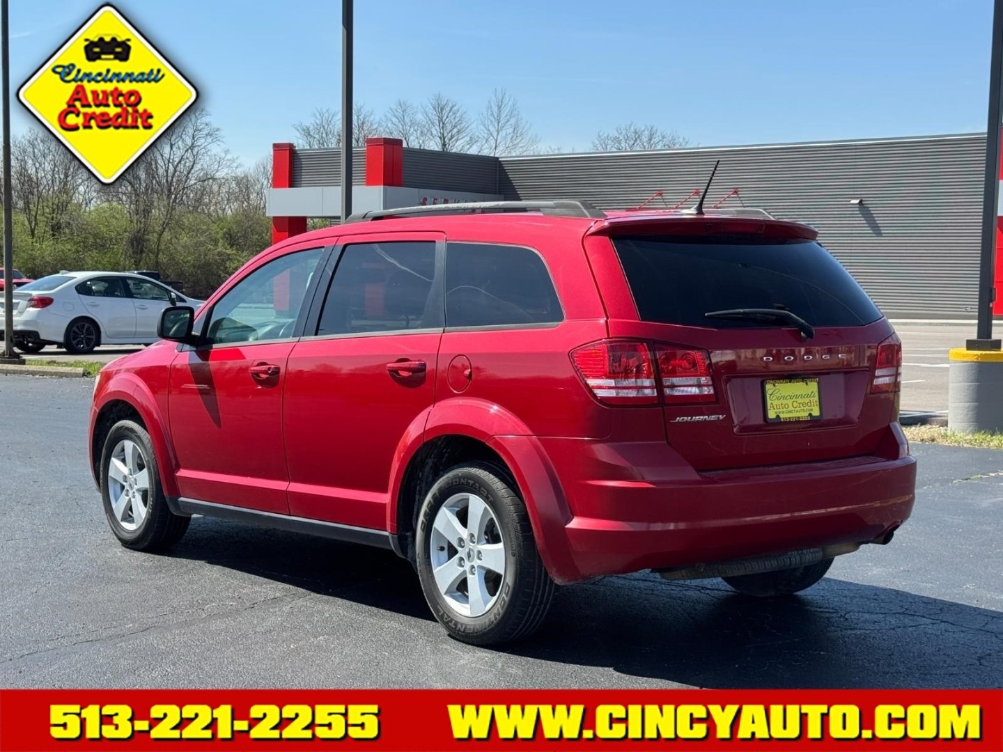2018 Redline 2 Pearl Coat Prm Dodge Journey SE (3C4PDCAB6JT) with an 2.4L 2.4L I4 173hp 166ft. lbs. Sequential Multiport Fuel Injection engine, 4-Speed Shiftable Automatic transmission, located at 5489 Dixie Highway, Fairfield, OH, 45014, (513) 221-2255, 39.333084, -84.523834 - Photo#2