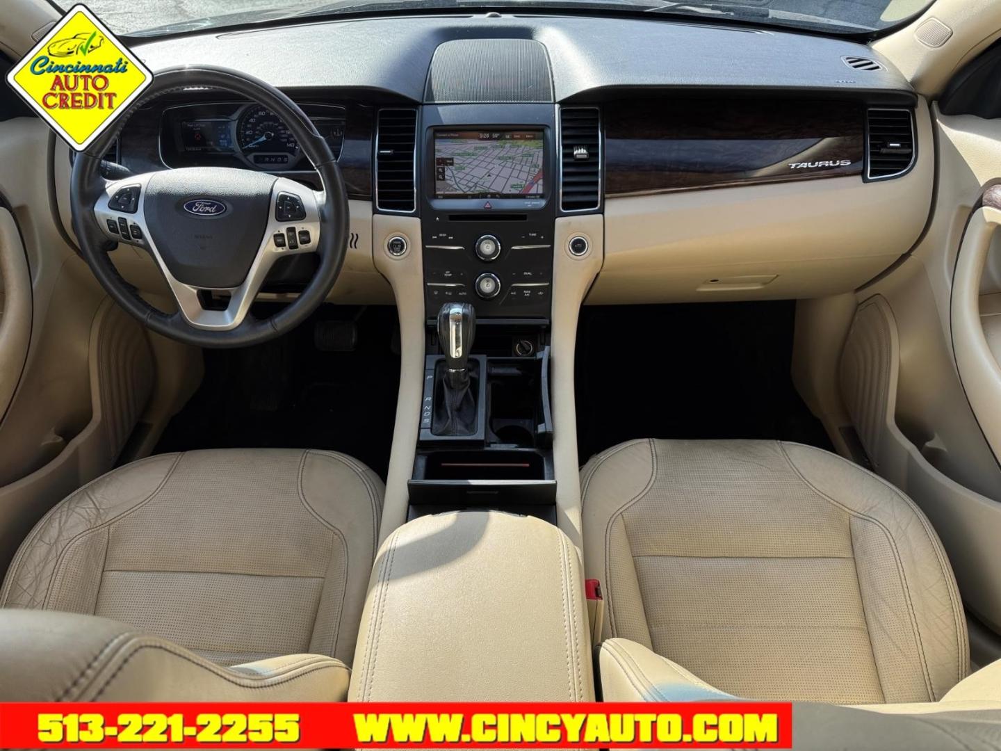 2015 Tuxedo Black Metallic Ford Taurus Limited (1FAHP2F84FG) with an 3.5L 3.5L V6 288hp 254ft. lbs. Sequential Multiport Fuel Injection engine, 6-Speed Shiftable Automatic transmission, located at 2813 Gilbert Avenue, Cincinnati, OH, 45206, (513) 221-2255, 39.130219, -84.489189 - Photo#3