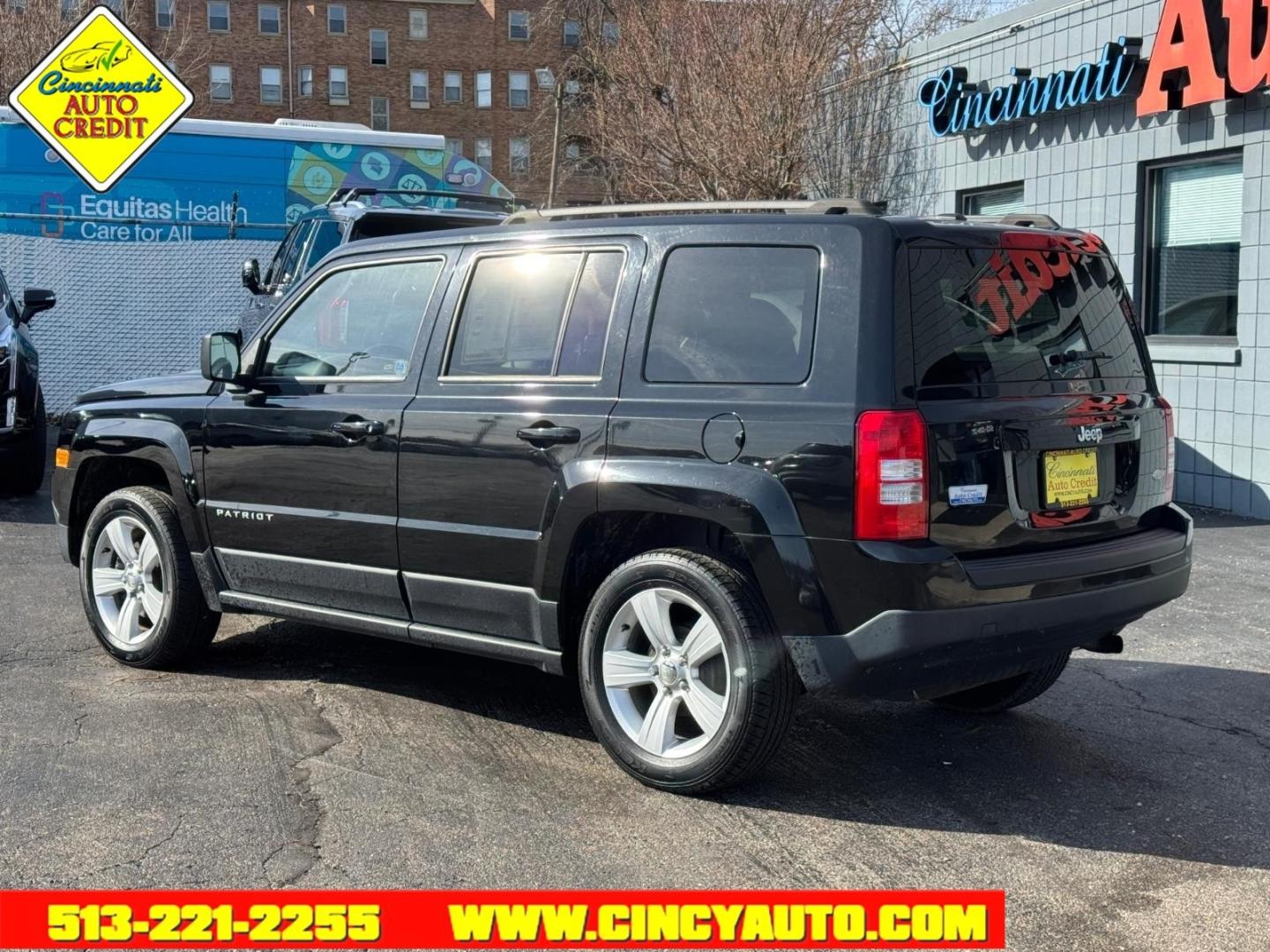 2014 Black Clear Coat Jeep Patriot Latitude (1C4NJPFB0ED) with an 2.4L 2.4L I4 172hp 165ft. lbs. Sequential Multiport Fuel Injection engine, 6-Speed Shiftable Automatic transmission, located at 2813 Gilbert Avenue, Cincinnati, OH, 45206, (513) 221-2255, 39.130219, -84.489189 - Photo#2