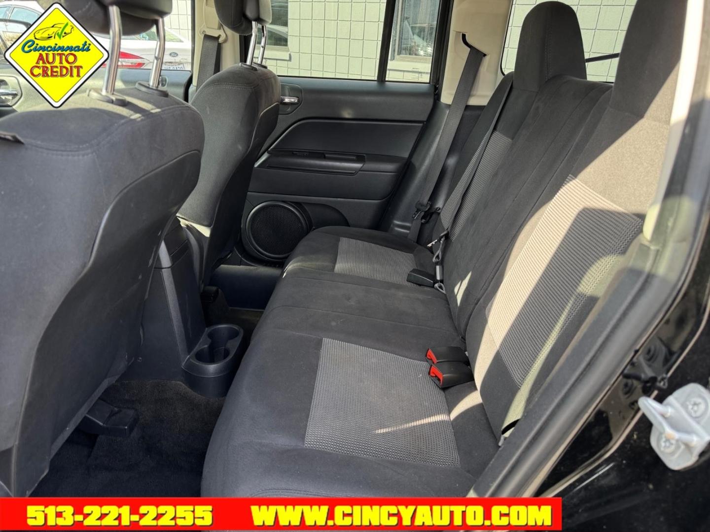 2014 Black Clear Coat Jeep Patriot Latitude (1C4NJPFB0ED) with an 2.4L 2.4L I4 172hp 165ft. lbs. Sequential Multiport Fuel Injection engine, 6-Speed Shiftable Automatic transmission, located at 2813 Gilbert Avenue, Cincinnati, OH, 45206, (513) 221-2255, 39.130219, -84.489189 - Photo#4