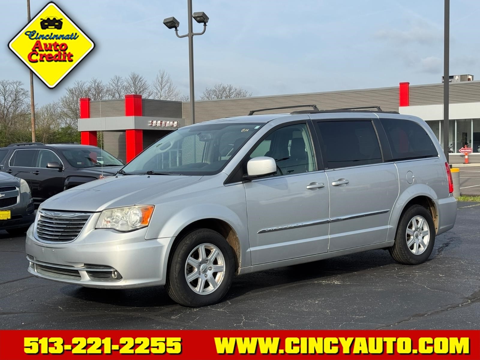 photo of 2012 Chrysler Town and Country Touring