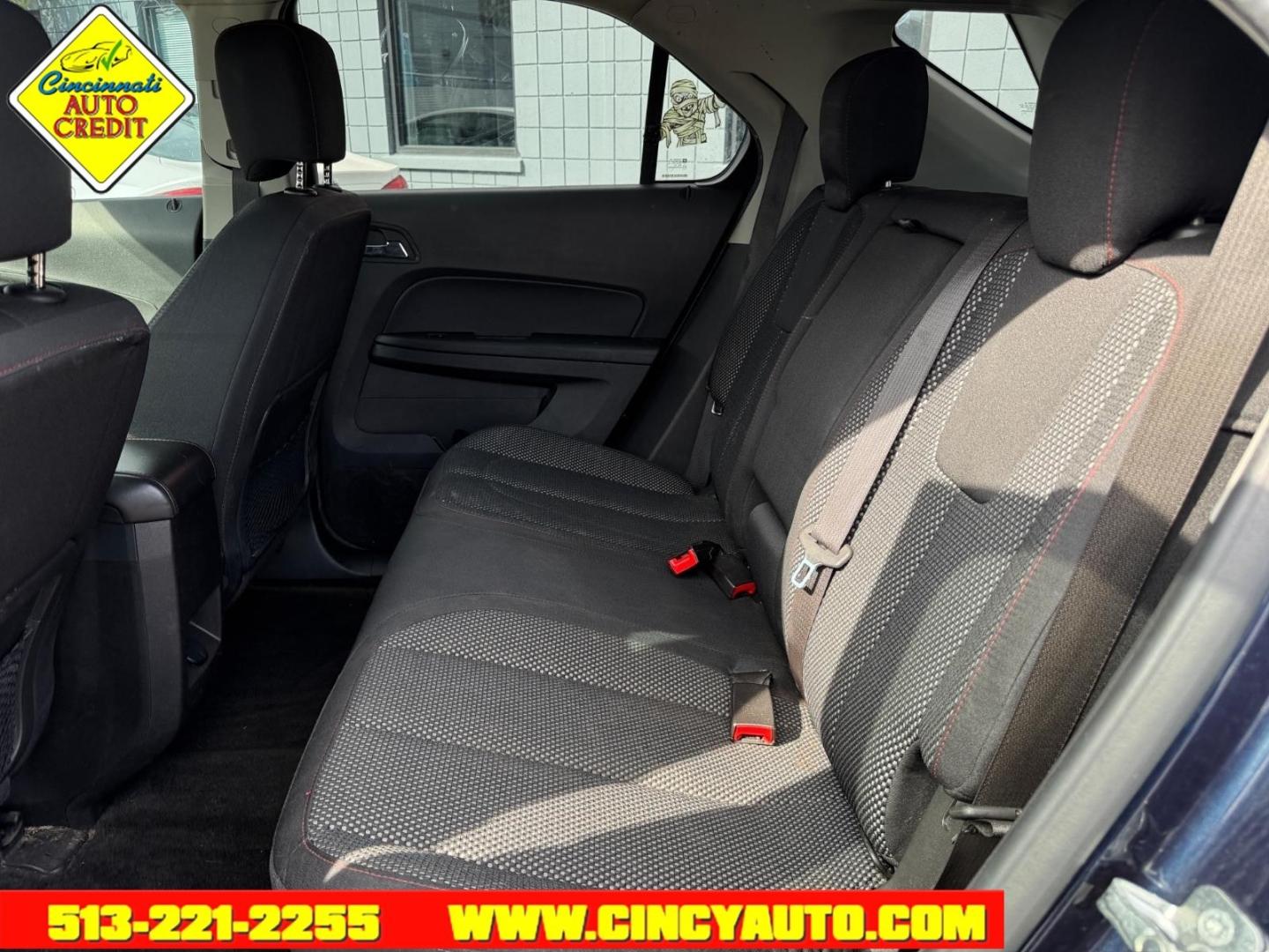 2015 Blue Velvet Metallic Chevrolet Equinox LT (2GNALBEK6F1) with an 2.4L 2.4L I4 182hp 172ft. lbs. Direct Injection engine, 6-Speed Shiftable Automatic transmission, located at 2813 Gilbert Avenue, Cincinnati, OH, 45206, (513) 221-2255, 39.130219, -84.489189 - Photo#4