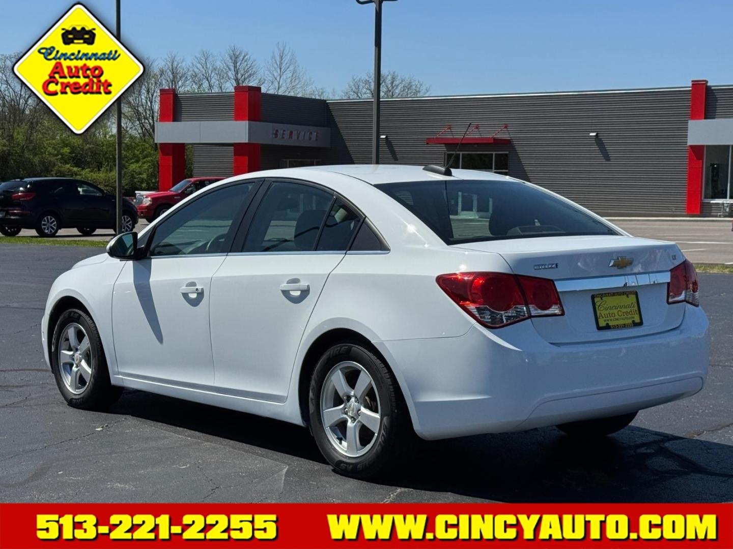 2016 Summit White Gaz Chevrolet Cruze Limited 1LT Auto (1G1PE5SB7G7) with an 1.4L Ecotec 1.4L Turbo I4 138hp 148ft. lbs. Sequential Multiport Fuel Injection engine, 6-Speed Shiftable Automatic w/Overdrive transmission, located at 5489 Dixie Highway, Fairfield, OH, 45014, (513) 221-2255, 39.333084, -84.523834 - Photo#2