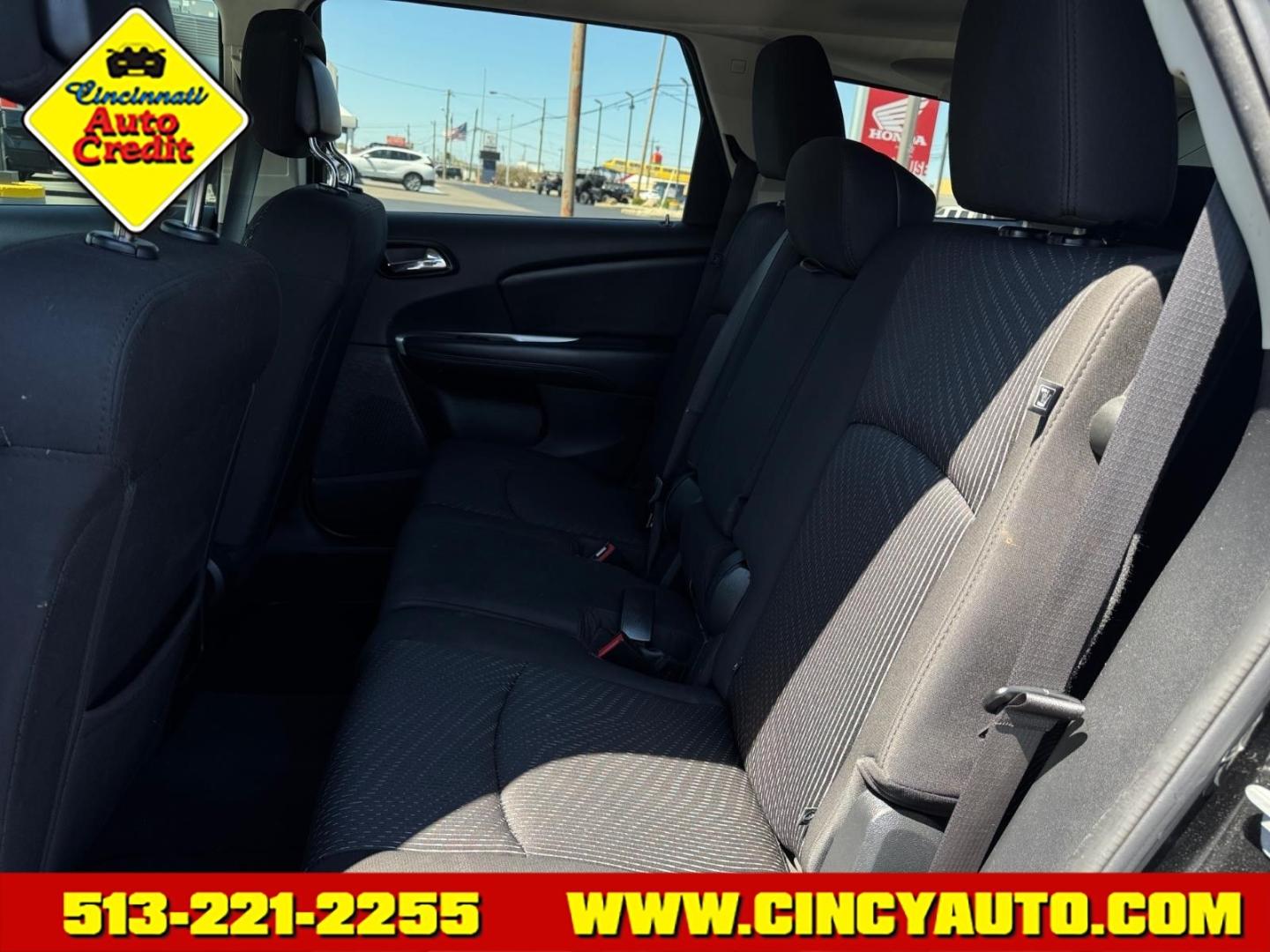 2016 Pitch Black Clear Coat Px8 Dodge Journey SXT (3C4PDCBGXGT) with an 3.6L Pentastar 3.6L Flex Fuel V6 283hp 260ft. lbs. Sequential Multiport Fuel Injection engine, 6-Speed Shiftable Automatic transmission, located at 5489 Dixie Highway, Fairfield, OH, 45014, (513) 221-2255, 39.333084, -84.523834 - Photo#4