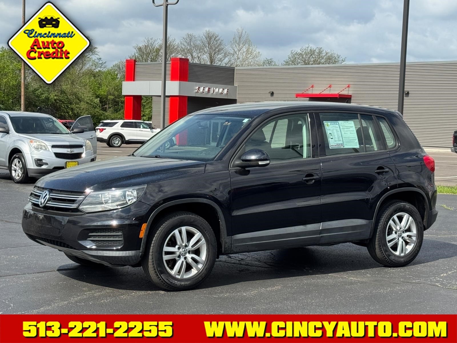 photo of 2014 Volkswagen Tiguan S