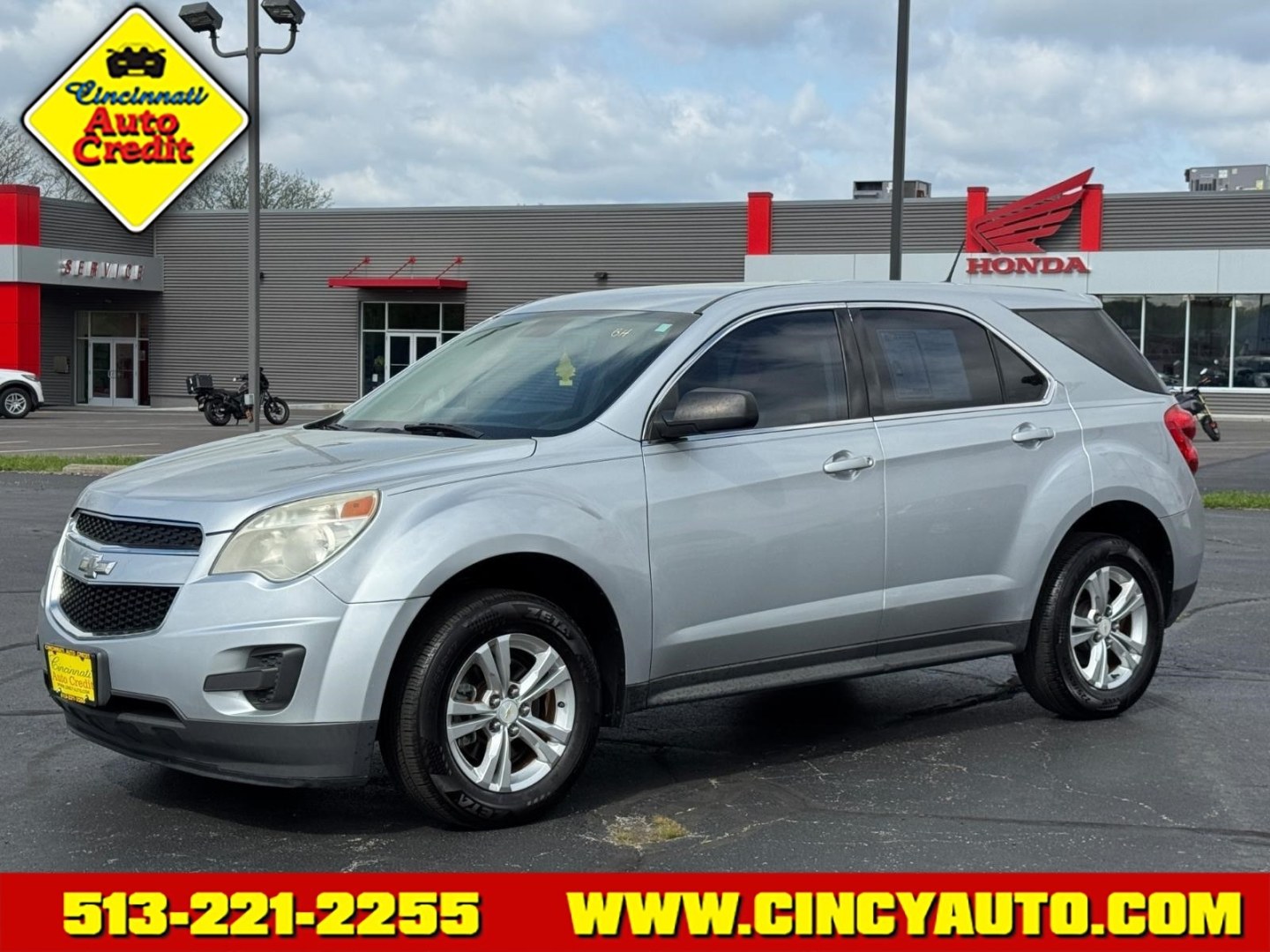 2014 Silver Ice Metallic Gan Chevrolet Equinox LS (2GNALAEK7E1) with an 2.4L 2.4L I4 182hp 172ft. lbs. Direct Injection engine, 6-Speed Shiftable Automatic transmission, located at 5489 Dixie Highway, Fairfield, OH, 45014, (513) 221-2255, 39.333084, -84.523834 - Photo#0