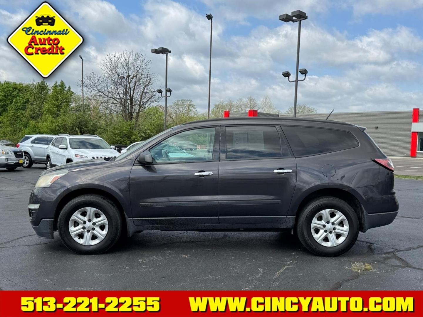 2013 Cyber Gray Metallic 57u Chevrolet Traverse LS (1GNKVFKD7DJ) with an 3.6L 3.6L V6 281hp 266ft. lbs. Direct Injection engine, 6-Speed Shiftable Automatic transmission, located at 5489 Dixie Highway, Fairfield, OH, 45014, (513) 221-2255, 39.333084, -84.523834 - Photo#1