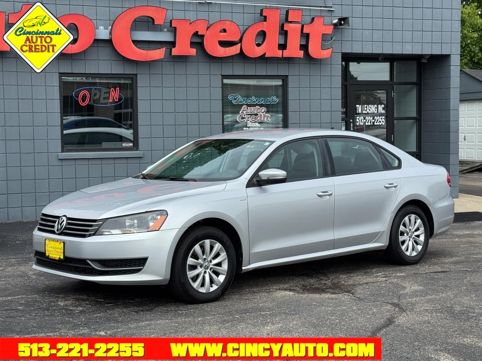 photo of 2014 Volkswagen Passat 1.8T Wolfsburg Edition PZEV
