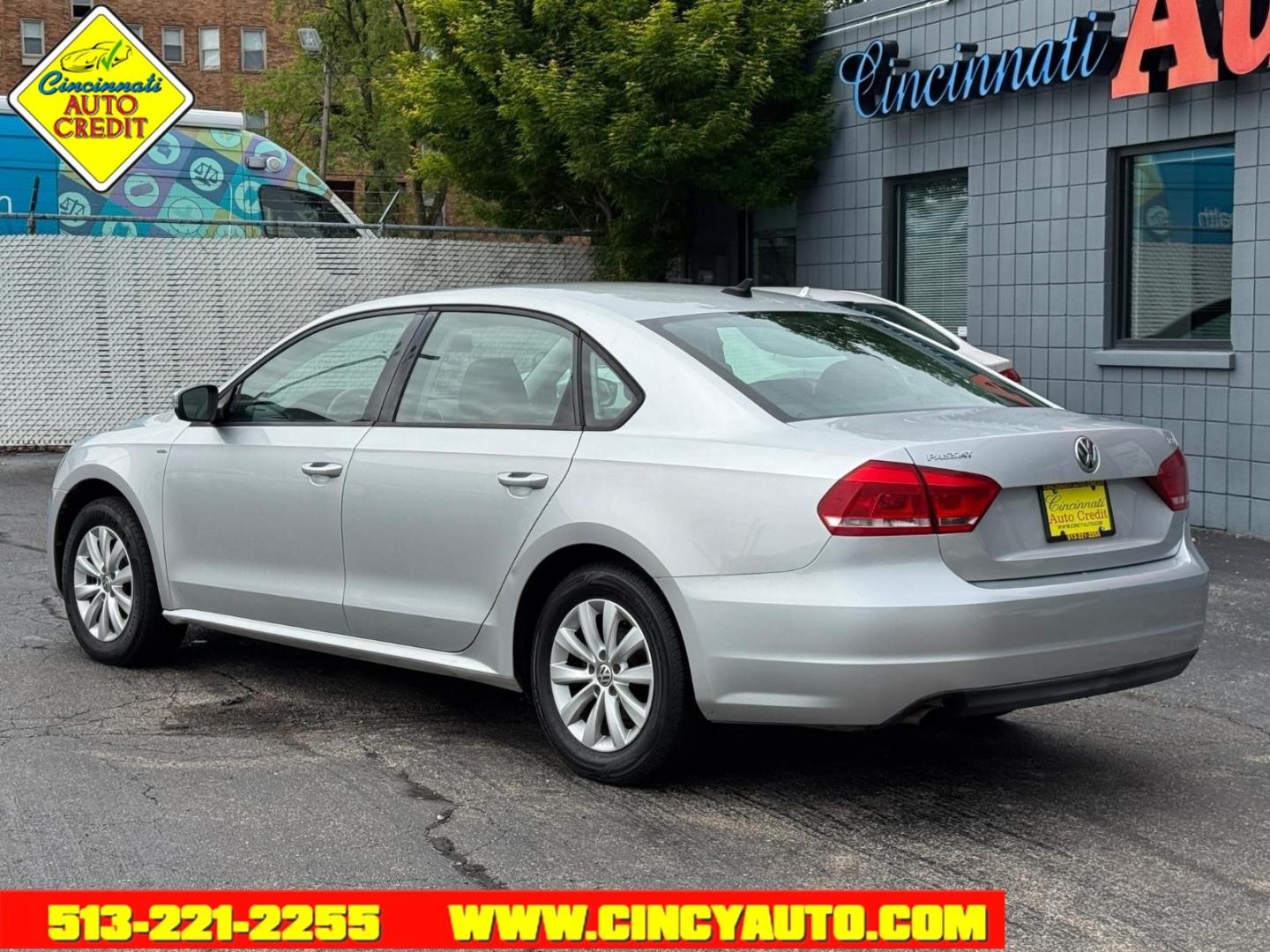 2014 Reflex Silver Metallic Volkswagen Passat 1.8T Wolfsburg Edition PZEV (1VWAT7A30EC) with an 1.8L 1.8L Turbo I4 170hp 184ft. lbs. PZEV Direct Injection engine, 6-Speed Shiftable Automatic transmission, located at 2813 Gilbert Avenue, Cincinnati, OH, 45206, (513) 221-2255, 39.130219, -84.489189 - Photo#2
