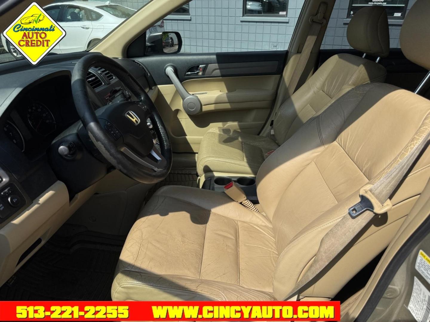 2007 Borrego Beige Metallic Be Honda CR-V EX-L (JHLRE38787C) with an 2.4L 2.4L I4 166hp 161ft. lbs. Sequential Multiport Fuel Injection engine, 5-Speed Automatic transmission, located at 2813 Gilbert Avenue, Cincinnati, OH, 45206, (513) 221-2255, 39.130219, -84.489189- Photo#5