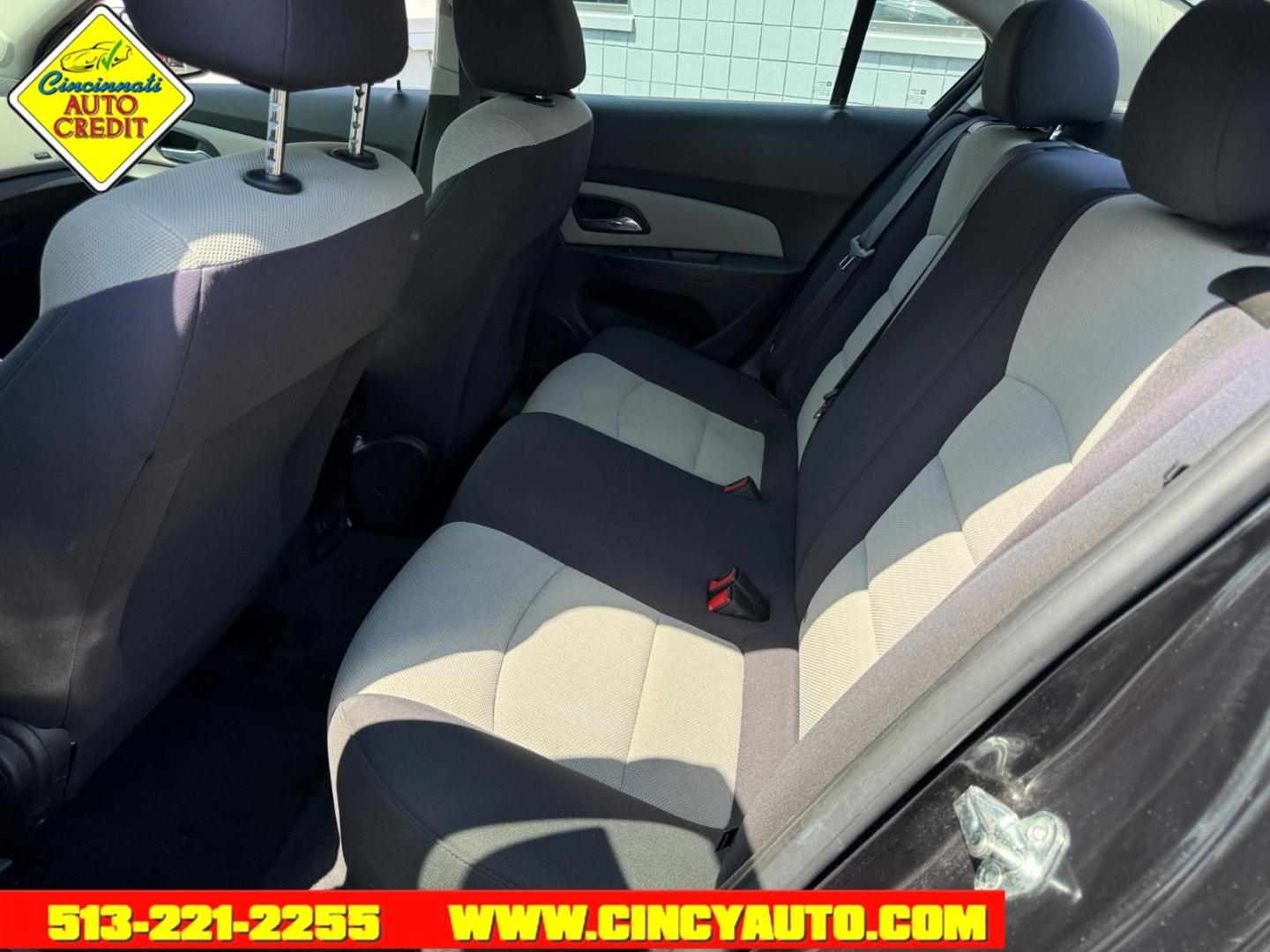 2015 Black Granite Metallic Gar Chevrolet Cruze LS Auto (1G1PA5SH5F7) with an 1.8L Ecotec 1.8L Flex Fuel I4 138hp 125ft. lbs. Sequential Multiport Fuel Injection engine, 6-Speed Shiftable Automatic w/Overdrive transmission, located at 2813 Gilbert Avenue, Cincinnati, OH, 45206, (513) 221-2255, 39.130219, -84.489189 - Photo#4