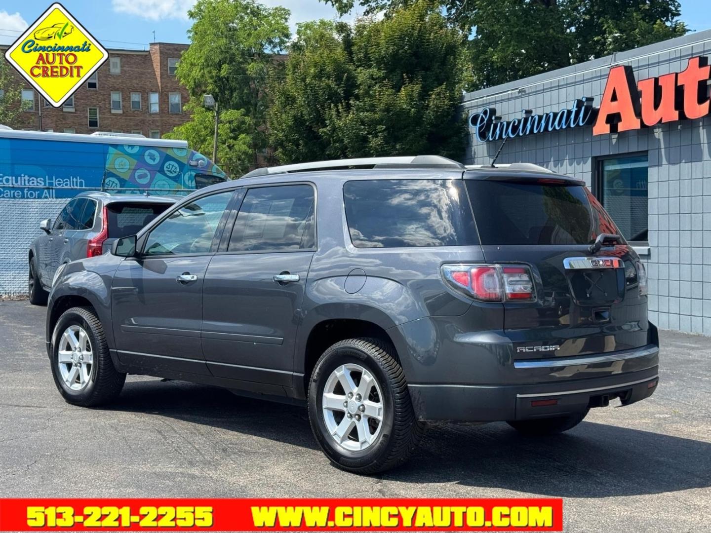 2014 Cyber Gray Metallic 57u GMC Acadia SLE-1 (1GKKRNEDXEJ) with an 3.6L 3.6L V6 288hp 270ft. lbs. Direct Injection engine, 6-Speed Shiftable Automatic transmission, located at 2813 Gilbert Avenue, Cincinnati, OH, 45206, (513) 221-2255, 39.130219, -84.489189 - Photo#2